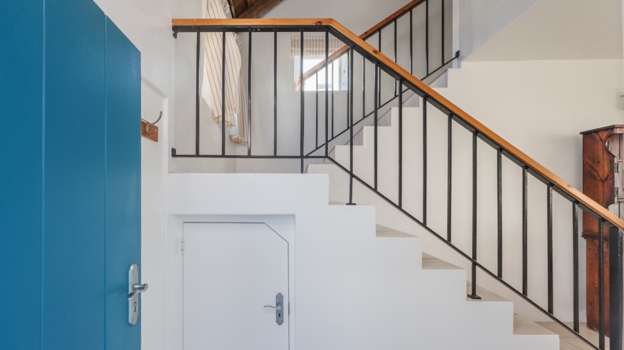 5 Bedroom Property for Sale in Struisbaai Western Cape